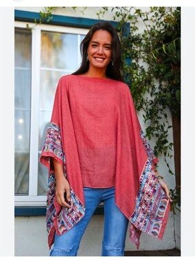 Leto Collection Boho Embroidered Tunic Top Pink